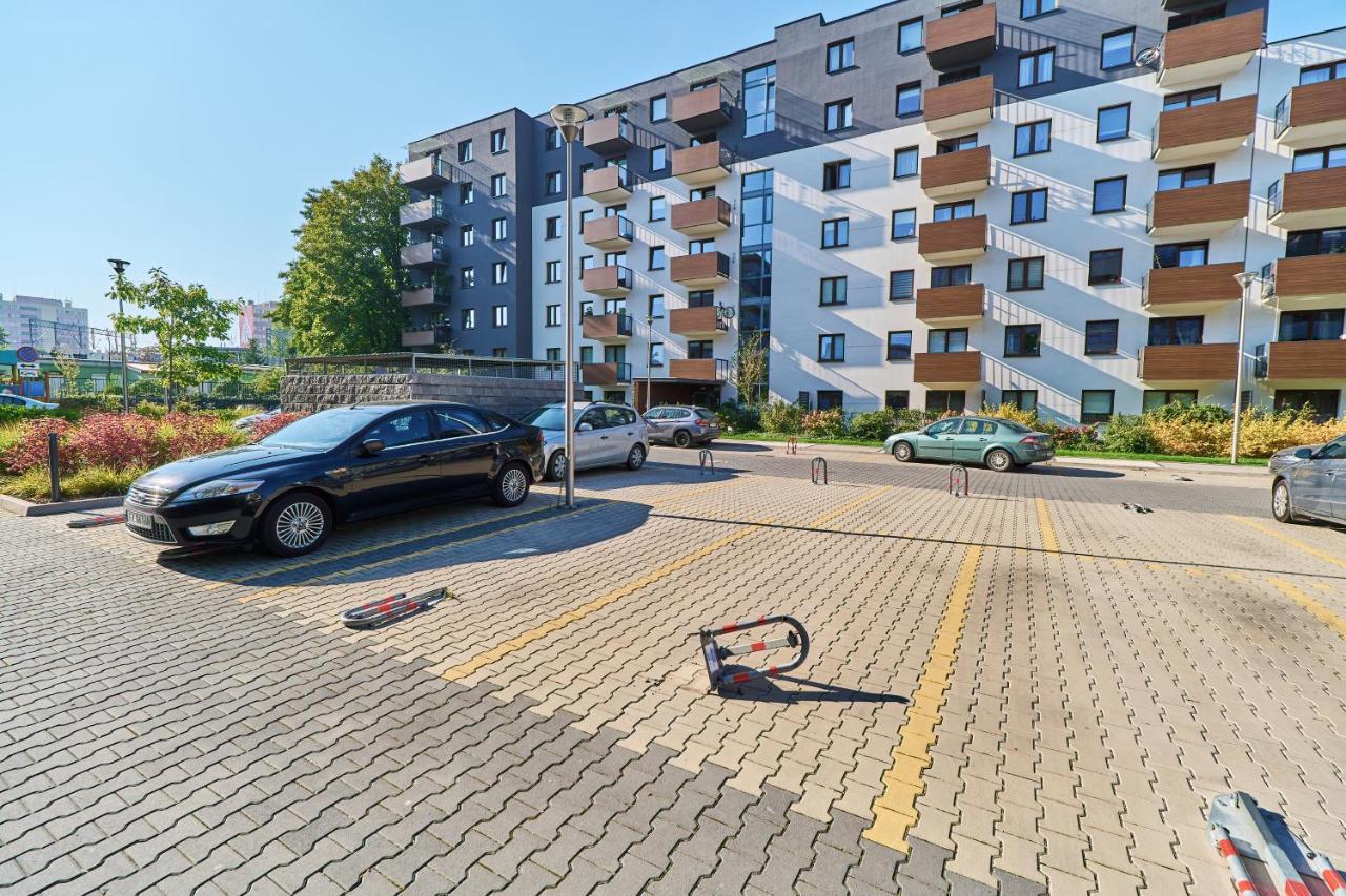 Nowa Teczowa Apartments Promenada Staromiejska By Noclegi Renters Wrocław Exterior foto